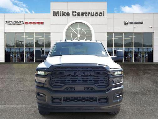 2025 RAM 2500 Tradesman Crew Cab 4x4 8' Box