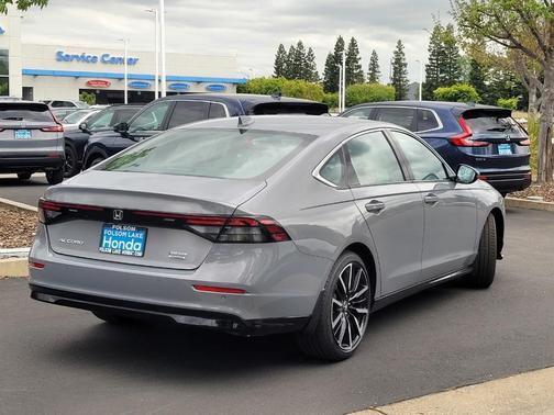 2025 Honda Accord Hybrid Touring
