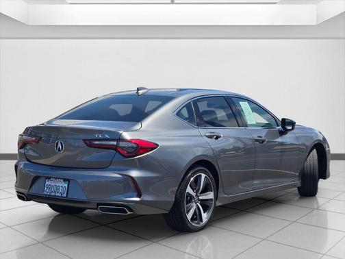 Lunar Silver Metallic 2025 Acura TLX Technology