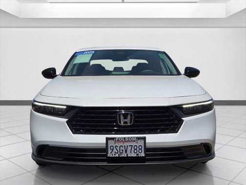 Platinum White 2025 Honda Accord SE