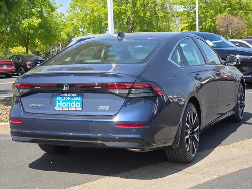 2025 Honda Accord Hybrid Touring