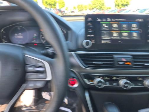 2022 Honda Accord LX 1.5T