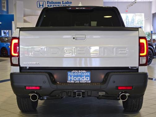 2025 Honda Ridgeline Black Edition