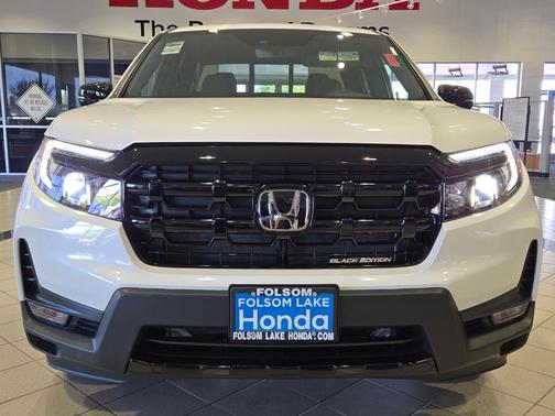 2025 Honda Ridgeline Black Edition