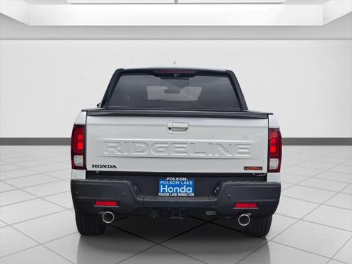 Platinum White Pearl 2026 Honda Ridgeline TrailSport