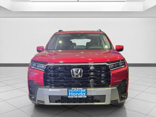 Radiant Red Metallic II 2026 Honda Pilot Touring