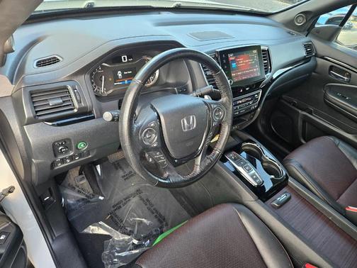 2022 Honda Ridgeline Black Edition