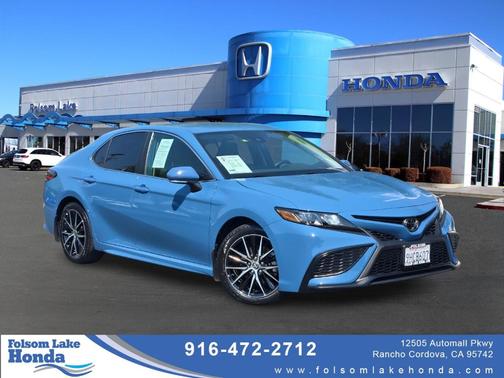2023 Toyota Camry SE