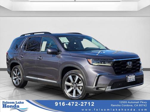 2023 Honda Pilot Touring