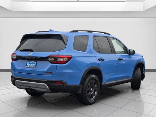 2023 Honda Pilot TrailSport