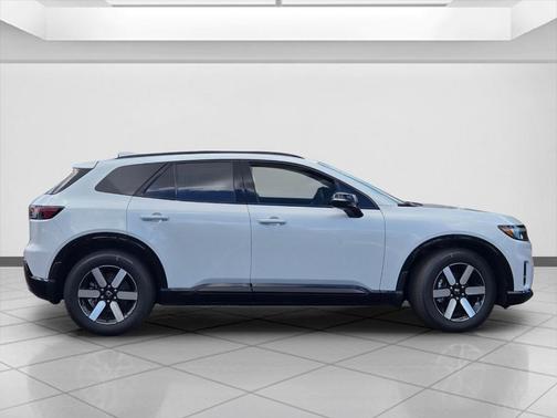 White Pearl 2026 Honda Prologue Touring