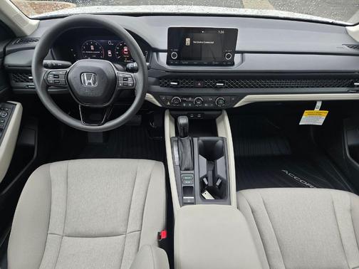 2025 Honda Accord SE