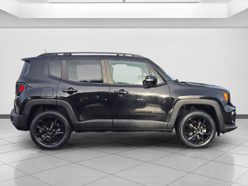 2022 Jeep Renegade Altitude