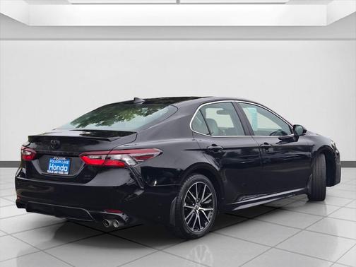 2024 Toyota Camry SE-AWD