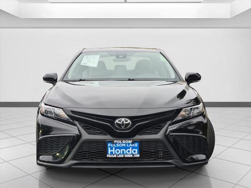 2024 Toyota Camry SE-AWD