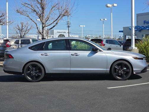2025 Honda Accord Hybrid Sport-L