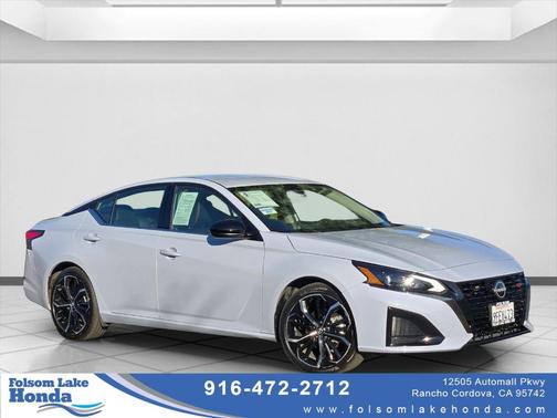 2023 Nissan Altima 2.5 SR