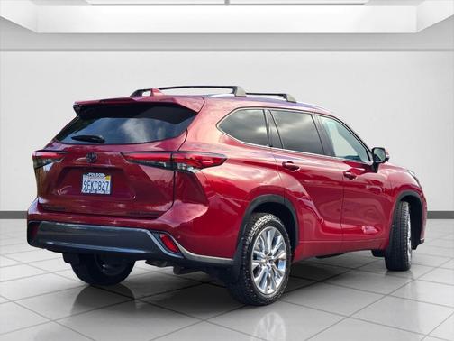 2023 Toyota Highlander Limited