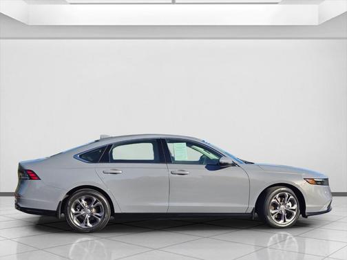 2023 Honda Accord Hybrid 