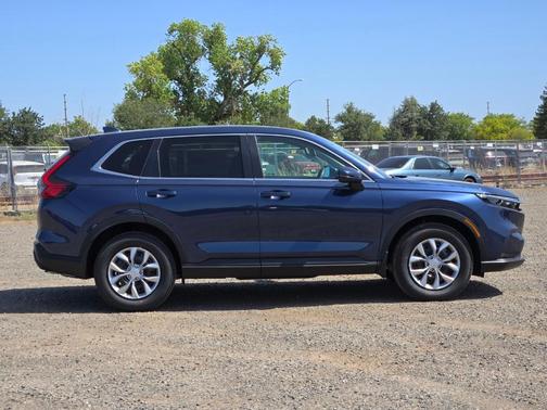 2025 Honda CR-V LX