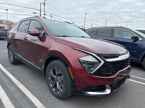 Red 2023 Kia Sportage Hybrid SX-Prestige