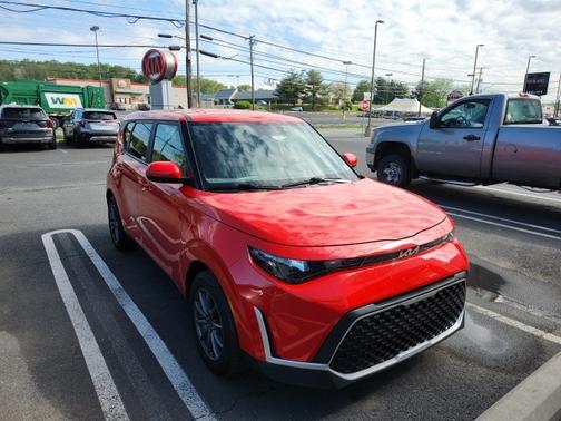 2023 Kia Soul LX