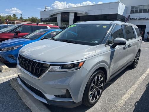 2024 Kia Carnival EX
