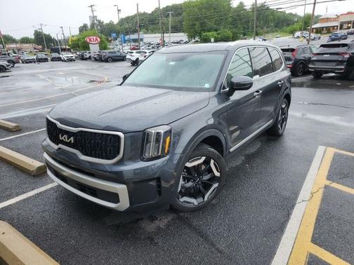 Gray 2024 Kia Telluride EX