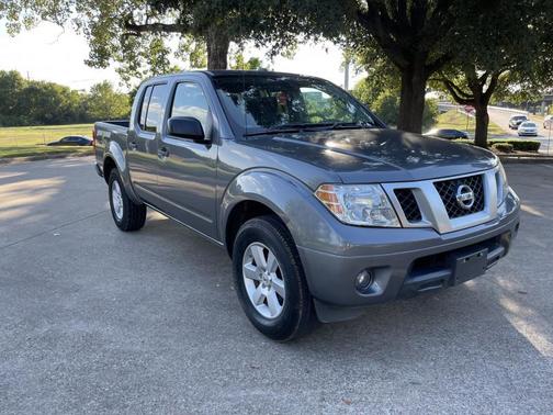 Photo 1 of 26 of 2016 Nissan Frontier Desert Runner