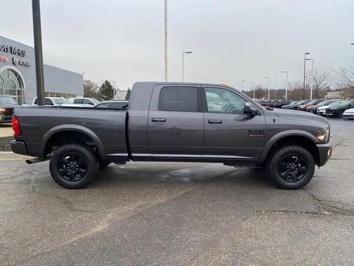 2018 RAM 2500 Big Horn Mega Cab 4x4 64' Box