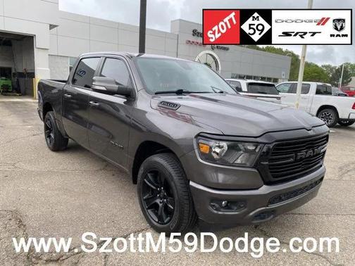 2020 RAM 1500 Big Horn Crew Cab 4x4 57' Box