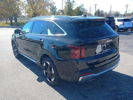 2026 Kia Sorento Hybrid EX