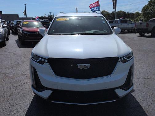 Crystal White Tricoat 2021 Cadillac XT6 Sport AWD