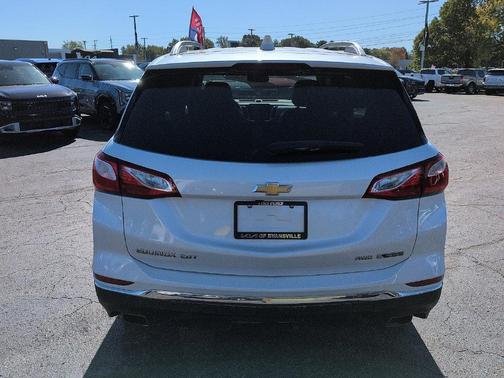 Iridescent Pearl Tricoat 2018 Chevrolet Equinox Premier w/2LZ