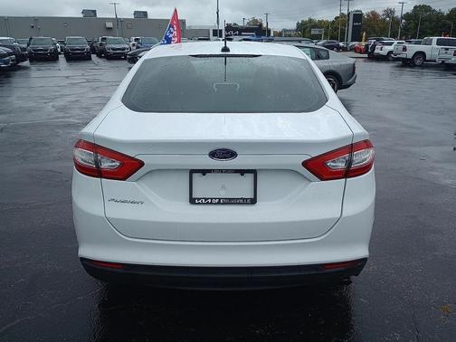 2014 Ford Fusion S