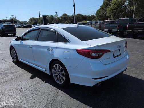Quartz White Pearl 2017 Hyundai SONATA Limited