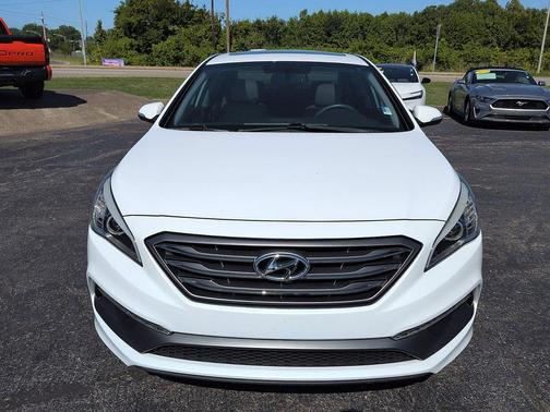 Quartz White Pearl 2017 Hyundai SONATA Limited