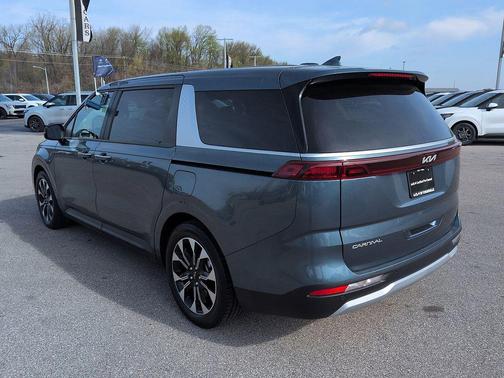 Astra Blue 2024 Kia Carnival EX