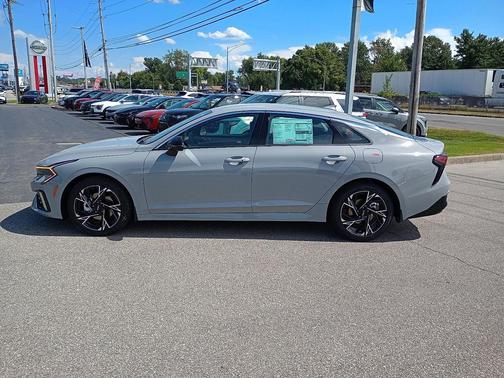 2026 Kia K5 GT-Line