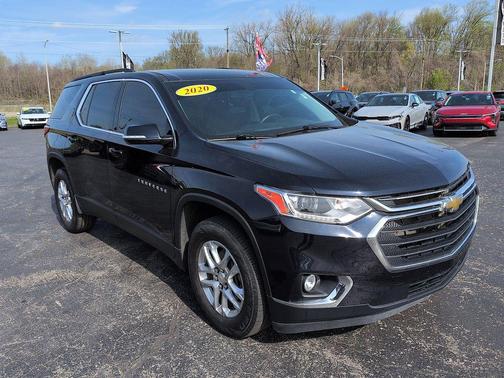 Midnight Blue Metallic 2020 Chevrolet Traverse LT Cloth