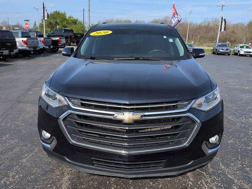 Midnight Blue Metallic 2020 Chevrolet Traverse LT Cloth