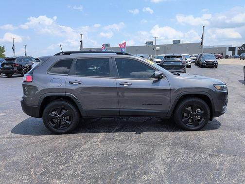 Granite Crystal Metallic Clearcoat 2021 Jeep Cherokee Altitude