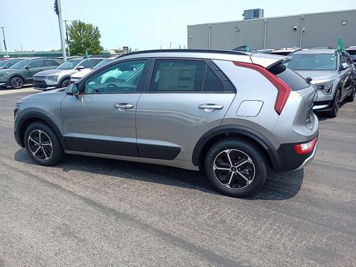 Steel Gray 2025 Kia Niro EX