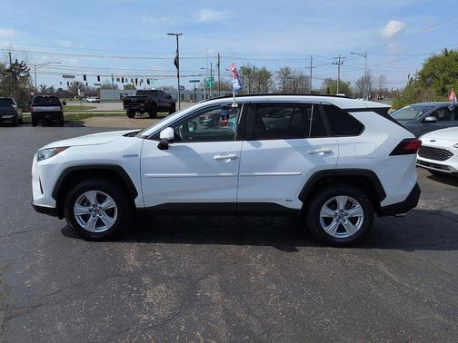 2019 Toyota RAV4 Hybrid LE