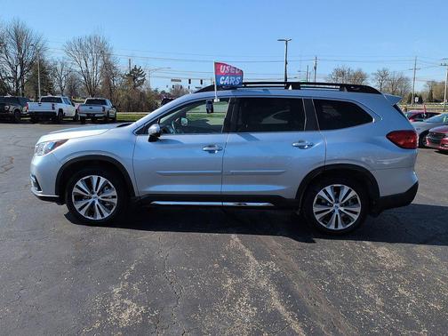 Ice Silver Metallic 2022 Subaru Ascent Limited 8-Passenger