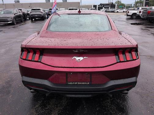 Molten Magenta Metallic Tri-coat 2025 Ford Mustang EcoBoost