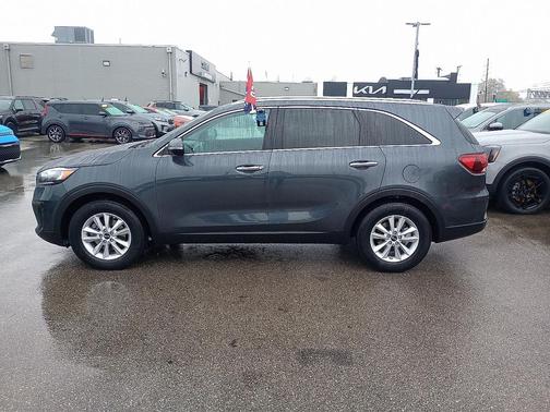 2020 Kia Sorento LX