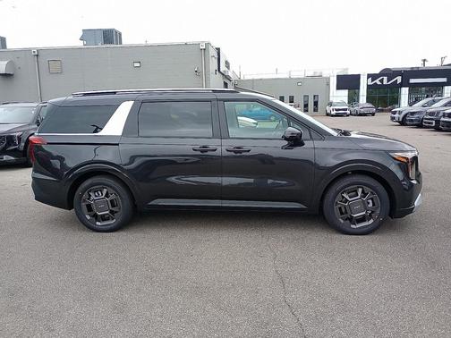 2026 Kia Carnival Hybrid EX