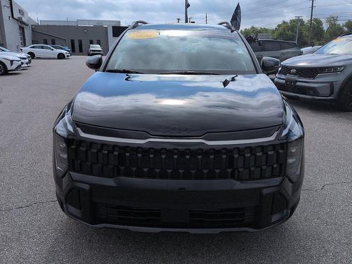 Ebony Black 2026 Kia Sportage X-Line