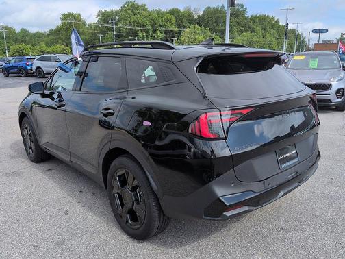 Ebony Black 2026 Kia Sportage X-Line